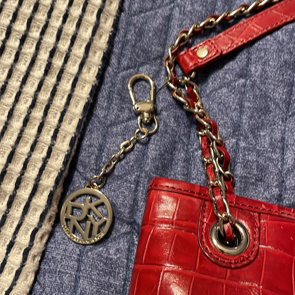 Soft Croco Leather bag by DKNY - Picture 4 of 10